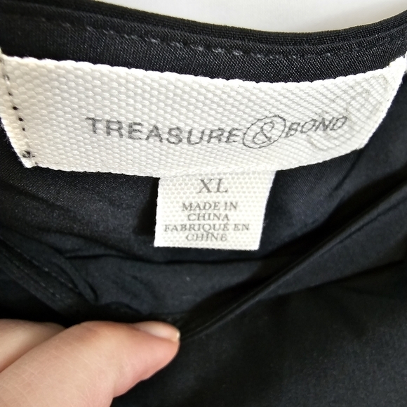 TREASURE & Bond black size XL square neck crop blouse long sleeved NWT - Picture 4 of 7